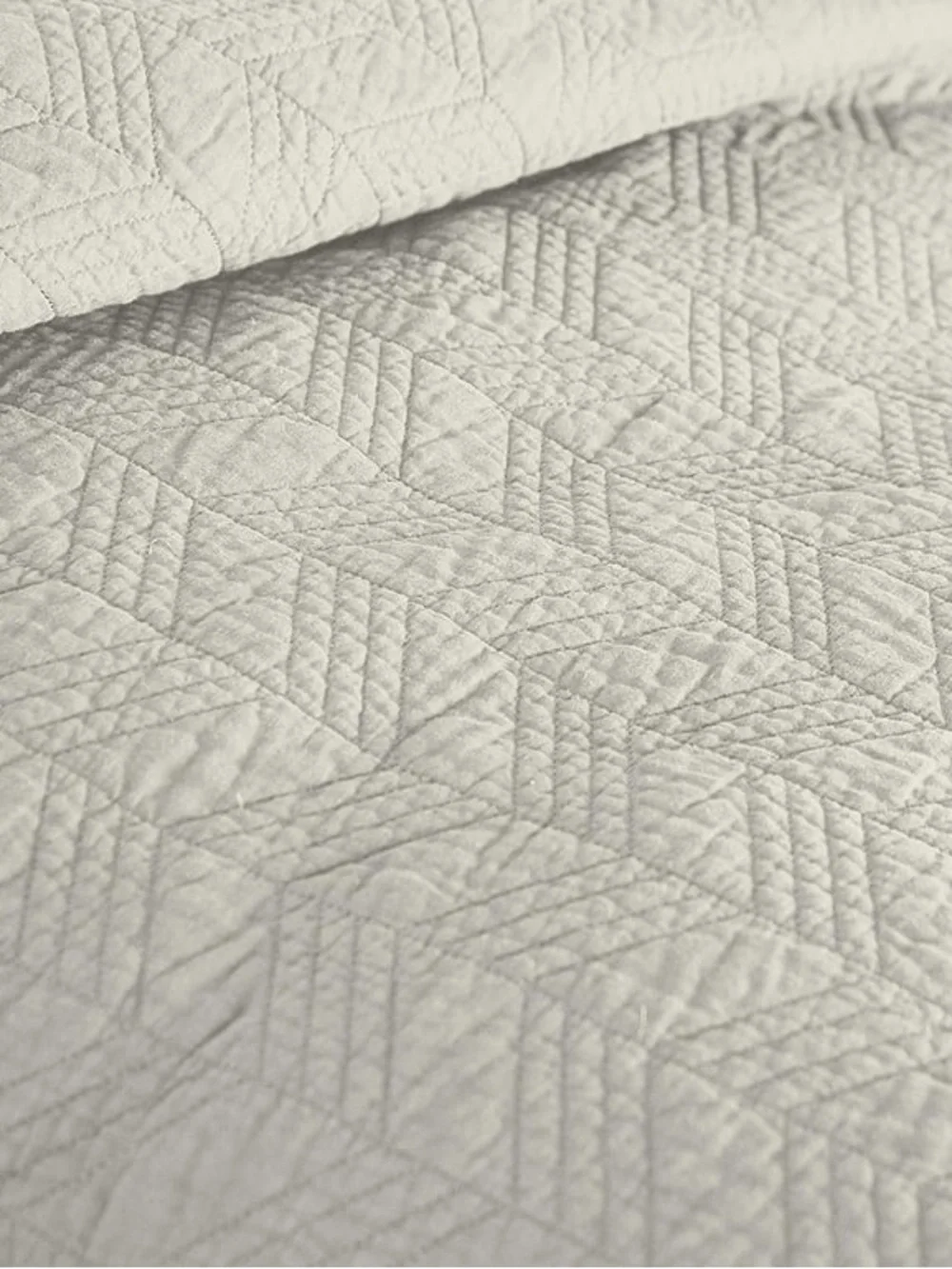 Textured Quilted Bedspread Set in Light Beige - 3 piece queen cotton quilt set